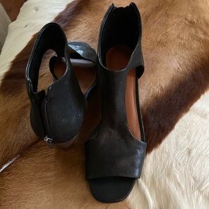 black leather lucky brand heels